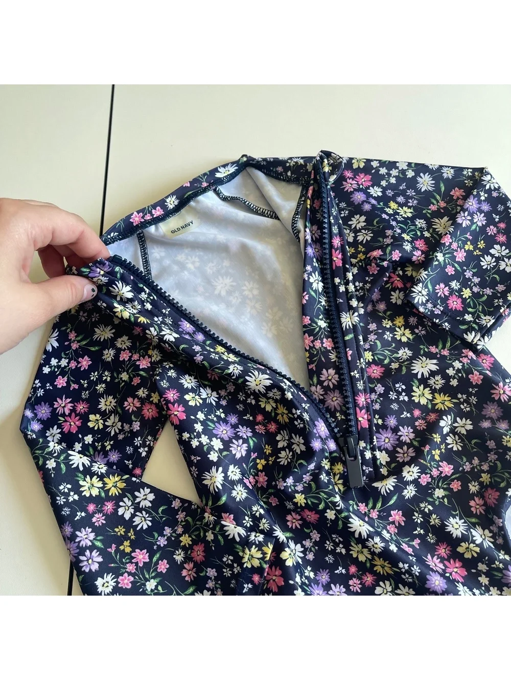 Old Navy Toddler Girl's Size 12/18m Rashguard One-Piece Swimsuit